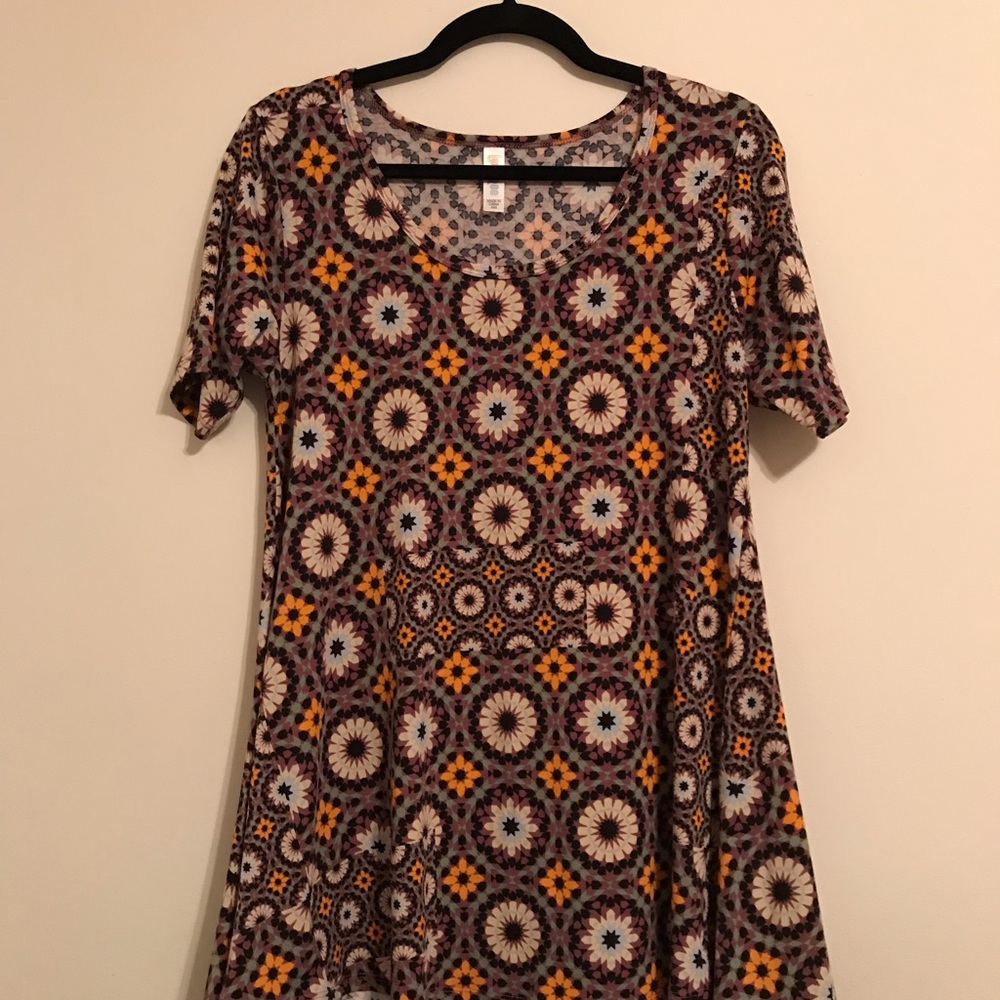 🏔Lularoe Perfect T, XXS